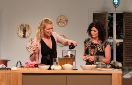 Cum arată cina perfectă? Sfaturile nutriţioniştilor