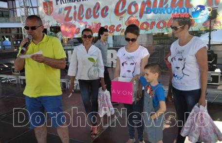 Tombola AVON a făcut fericite zece dorohoience. Vezi lista câștigătorilor! – FOTO