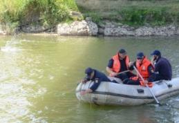 Bărbat din Cândești dat dispărut în râul Siret! Pompierii efectuează căutări în zonă 