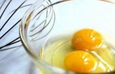 Părerea nutriționiștilor despre ce e mai sănătos: Oul întreg sau doar albuşul? 