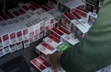 Autoturism cu portbagajul plin de țigări de contrabandă depistat abandonat pe strada Viilor din Dorohoi
