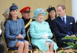 Prințul William va deveni rege în 2016. Decizia șocantă a reginei Elisabeta a II-a a Marii Britanii