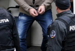 Tâlhar din Broscăuți, identificat şi reţinut de poliţişti după ce a prădat un bătrân de 87 de ani