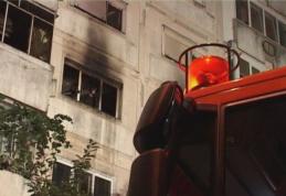 Incendiu într-un bloc din Botoșani! 35 de persoane evacuate în toiul nopții!