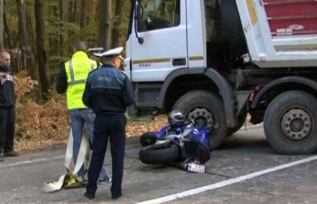 UPDATE! Accident rutier pe DN29A Dorohoi-Suceava. Un tânăr şi-a salvat viaţa după ce a sărit de pe motocicletă