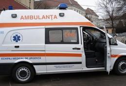 Angajat al unei societăți din Botoșani transportat de urgență la spital, după ce a suferit multiple traumatisme