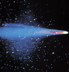 În noaptea de 5 spre 6 mai, ploaie de meteoriţi din coada cometei Halley