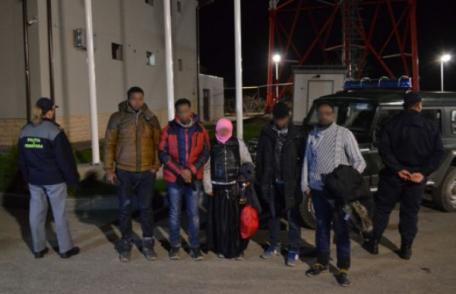 Cinci somalezi depistaţi la frontiera cu Ucraina, de poliţiştii de frontieră din Dorohoi