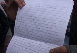 Scrisoarea de adio a băiatului care s-a sinucis: „Am obosit să lupt pentru părinţi”