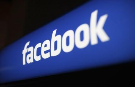 UE ar putea să interzică adolescenților să folosească Facebook