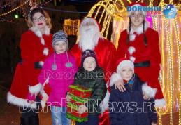 Sute de cadouri au fost împărțite de Moș Crăciun copiilor din Dorohoi - FOTO