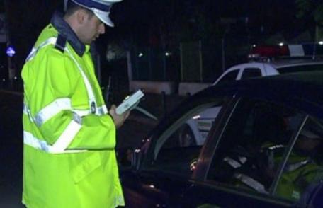 Tânăr din Dorohoi depistat de poliţişti la volanul maşinii beat şi fără permis de conducere