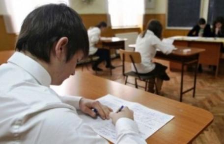 Simularea Evaluării Naționale: Elevii claselor a VIII-a susțin luni prima probă