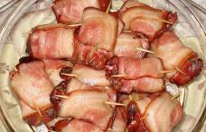 Ficăței de pui înveliți în bacon
