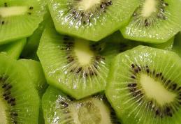 Consumul de kiwi poate preveni boli ca Alzheimer, Parkinson şi cancer