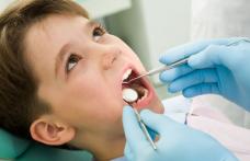 Consultanţii stomatologice gratuite pentru copii. Ce tratamente vor mai fi decontate de stat
