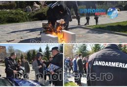 Ziua Jandarmeriei Române 2016: Spectacol oferit de jandarmi în Parcul Cholet din Dorohoi – VIDEO/FOTO