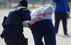 Botoșănean urmărit internaţional, depistat de poliţişti