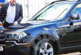 Mașina lui Crin Antonescu confiscată : Nu și-a plătit ratele