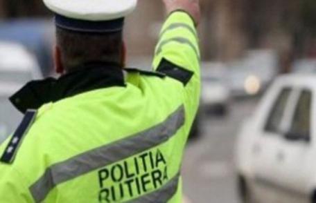 Acțiuni suplimentare ale poliţiştilor rutieri în acest week-end pentru siguranţa cetăţenilor