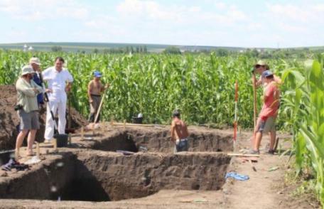 Descoperire arheologică uriașă în județul Botoșani. A fost găsit un templu uriaş vechi de 7.000 de ani!