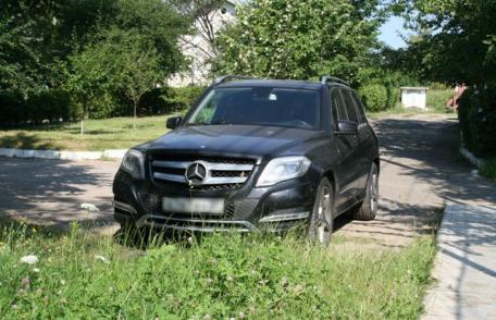 Mercedes GLK 220 furat din Rusia, depistat la controlul de frontieră - FOTO