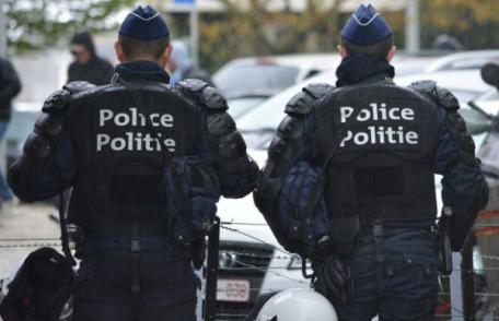 Un nou atac armat în Franța. Două persoane au fost ucise