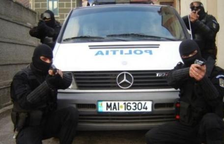 Poliţia Română se înarmează cu pistoale de calibrul 9mm 