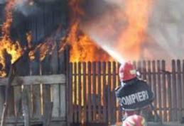Bunuri distruse în patru incendii produse din neglijenţă