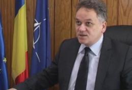 Prefectul de Botoşani cere şefilor de instituţii publice să nu se implice în campania electorală