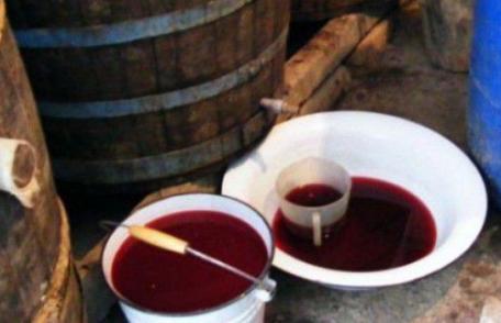 Vinul pus la fermentat poate ucide!