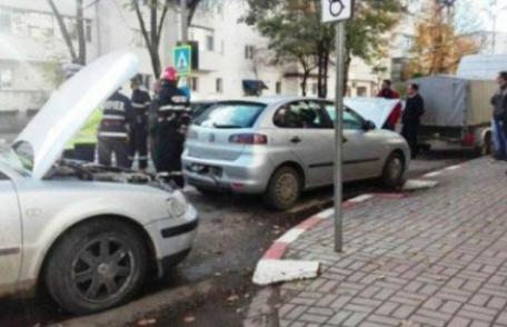 Vezi ce au găsit poliţiştii în maşina unui tânăr care a provocat un accident în lanţ pe o stradă din Botoşani