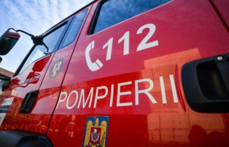 Pompierii dorohoieni în sprijinul colegilor de la Săveni pentru a interveni la stingerea unui incendiu