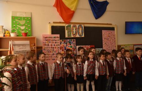 Sărbătoarea primelor 100 de zile de școală la Școala gimnazială „A. I. Cuza” Dorohoi - FOTO