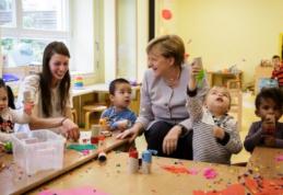 Germania taie alocaţiile pentru copiii românilor