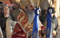 Dorohoi | Mitropolitul Teofan sfinţeşte, duminică, Biserica Sfinţii Constantin şi Elena