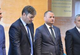 Dan Şlincu, noul prefect al judeţului Botoşani a depus astăzi jurământul - FOTO