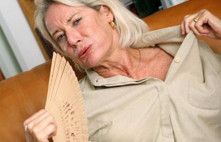 Menopauza: cinci remedii care o fac suportabilă