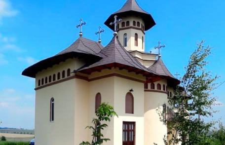 Invitație la Sfințirea Bisericii „Sf. Arhangheli Mihail si Gavriil” din parohia Satu Nou Dorohoi - FOTO