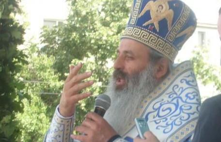 ÎPS Teofan a sfinţit Biserica „Ziua Crucii” din Botoşani 