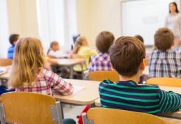Schimbări uriaşe în Legea Educaţiei - se vrea introducerea învăţământului obligatoriu de 15 clase