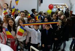 „Mândru că sunt român” activitate desfășurată la Școala Gimnazială „Spiru Haret” Dorohoi - FOTO