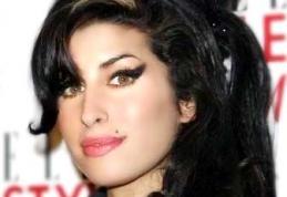 Cele mai tari bancuri despre Amy Winehouse