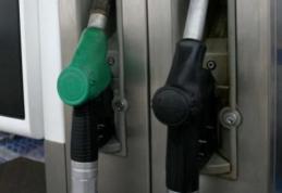 Incredibil! Cum se fură la pompele din România când angajatul benzinăriei îi spune șoferului: „Pot să vă ajut?”