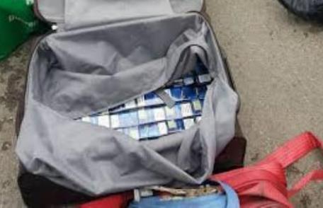 Bărbat din Botoșani prins cu 220 de pachete de ţigări de contrabandă în portbagaj