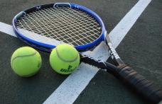 14 participanţi se luptă pentru Cupa tânărului conservator la tenis de câmp