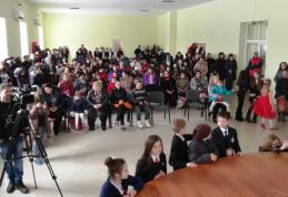 8 Martie sărbătorit la Școala Gimnazială „Dimitrie Pompeiu” Broscăuți - FOTO