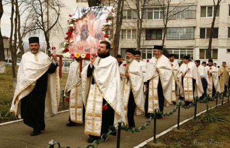 Pelerinajul tradițional de Florii - moment de bucurie duhovnicească pentru credincioșii din Dorohoi - FOTO