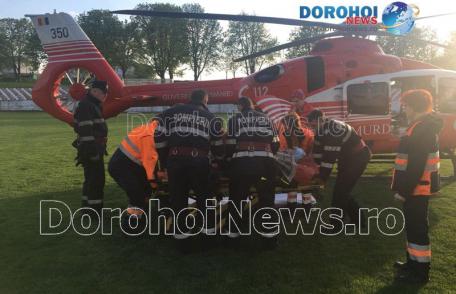 Tânăr de 19 ani, victimă a unei agresiuni, preluat de urgență de la Dorohoi de elicopterul SMURD - FOTO