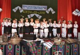 Grădiniţa Nr. 6 Dorohoi organizează Festivalul - Concurs interjudeţean „Din lada cu zestre a bunicii” ediția a IV-a
